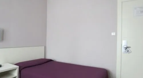Guest house Pension Don Claudio Bilbao